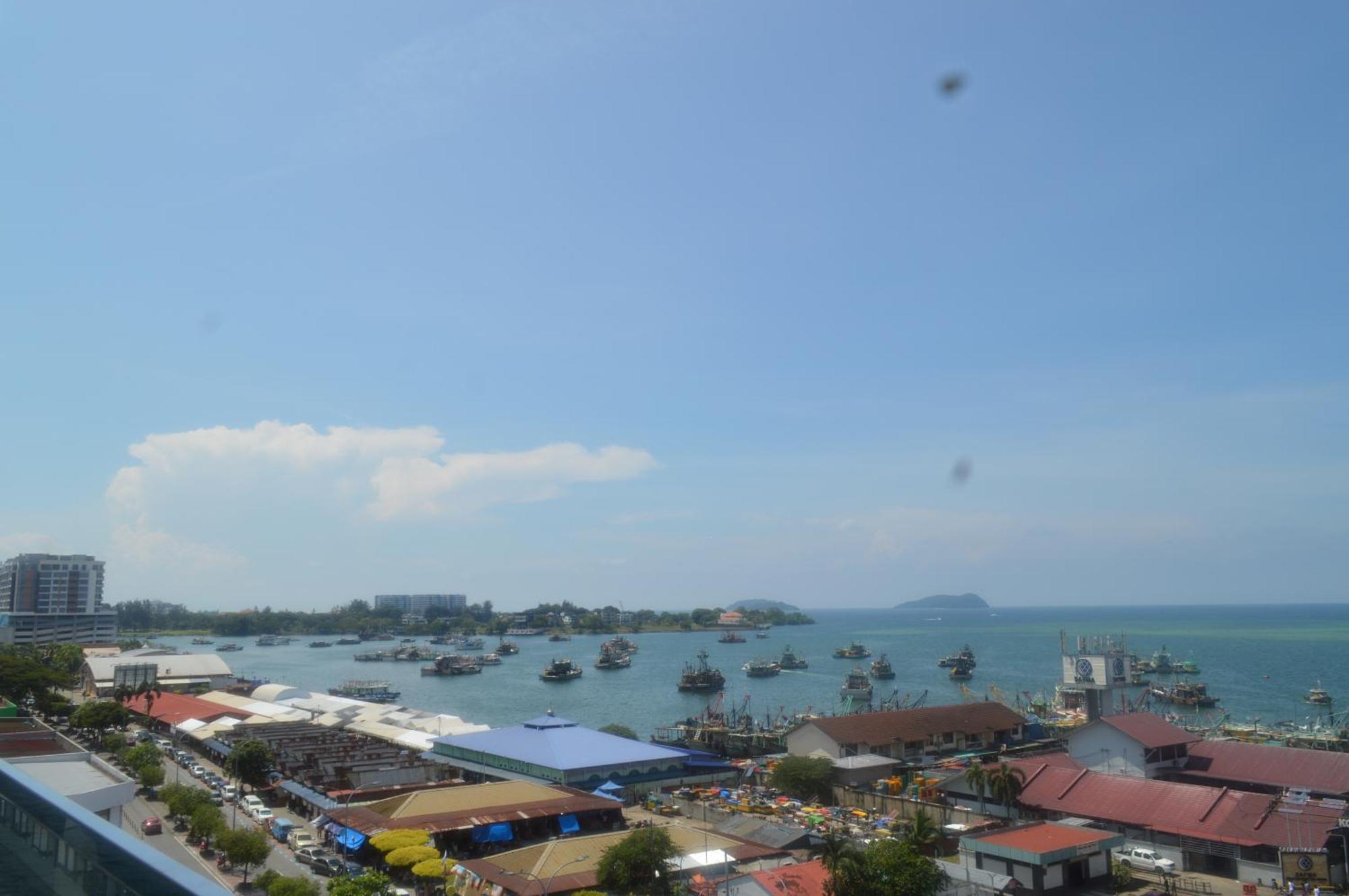 Pinay Home- The Shore Kota Kinabalu Eksteriør bilde